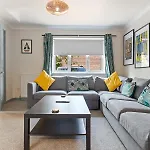 Bright Modern With Free Parking Pass The Keys *